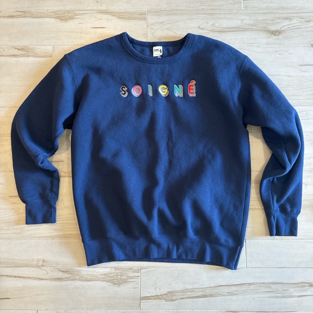SOIGNÉ NAVY SWEATSHIRT – XL – NWOT ✨🌈 BIG MOOD, BIGGER VIBES! 💥